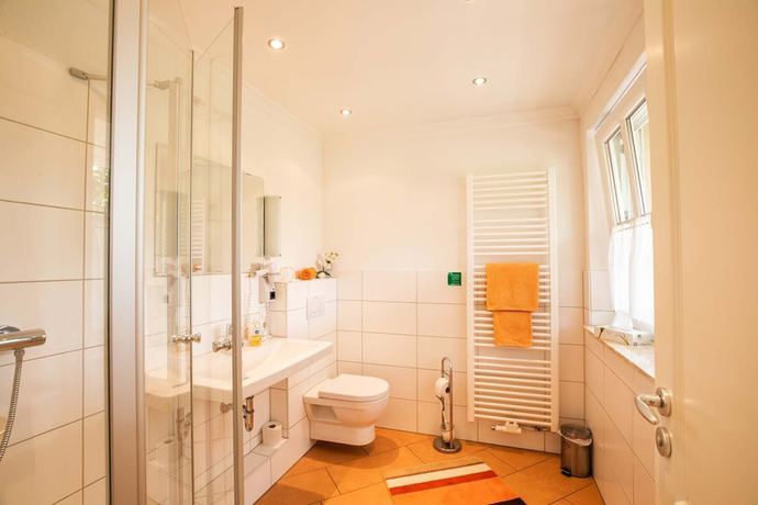 Imagen de la habitación del Landgasthof Hotel Sonne R&ouml;ttingen. Foto 2