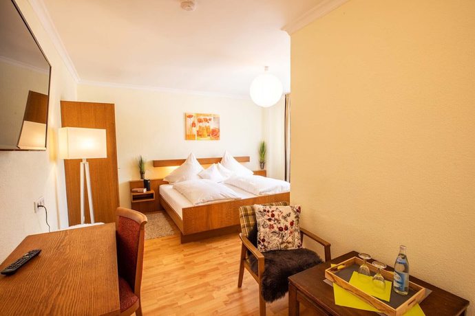 Imagen de la habitación del Landgasthof Hotel Sonne R&ouml;ttingen. Foto 12