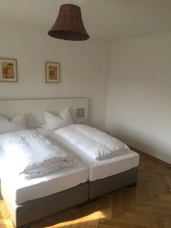 Imagen de la habitación del Landgasthof Zum Schwarzen Adler. Foto 14