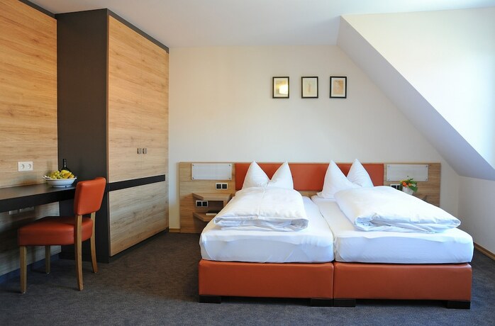 Imagen de la habitación del Landgasthof Zum Schwarzen Adler. Foto 19