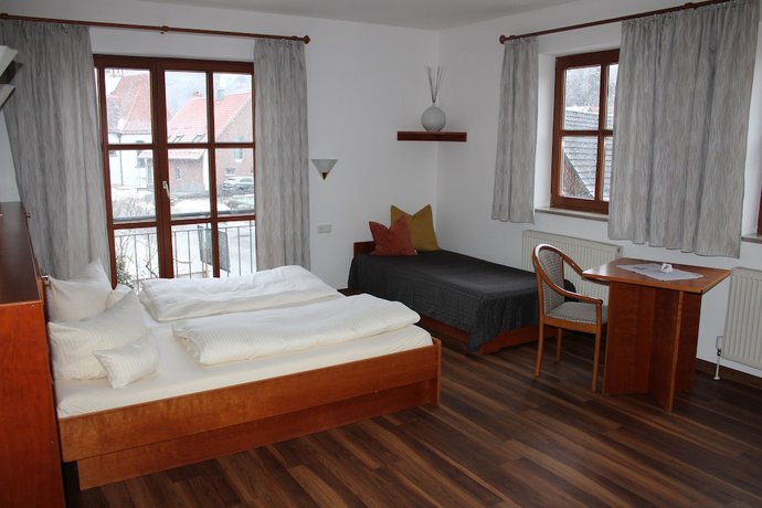 Imagen de la habitación del Land-gut-Hotel Forsthof. Foto 9