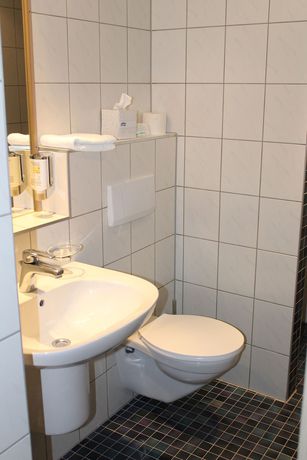 Imagen de la habitación del Land-gut-Hotel Forsthof. Foto 12