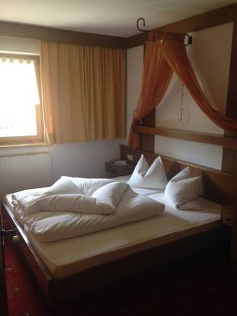 Imagen de la habitación del Landhaus Engadin. Foto 8