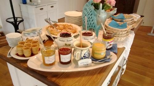 Imagen general del Landhaus Marinella Hotel Garni. Foto 7