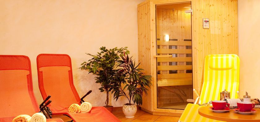 Imagen de la piscina del Landhotel Bayerwald. Foto 17