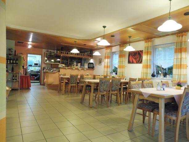 Imagen del bar/restaurante del Landhotel Eibl. Foto 6