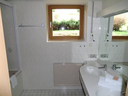 Imagen de la habitación del Landhotel Fl&ouml;hatal. Foto 3