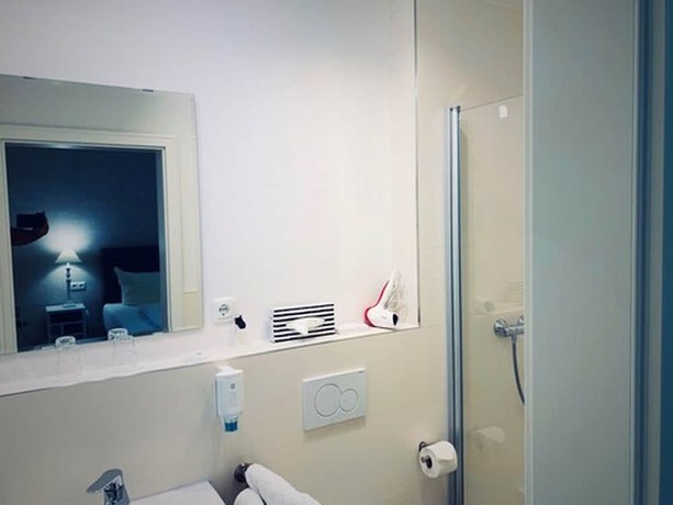 Imagen de la habitación del Landhotel Franck. Foto 14