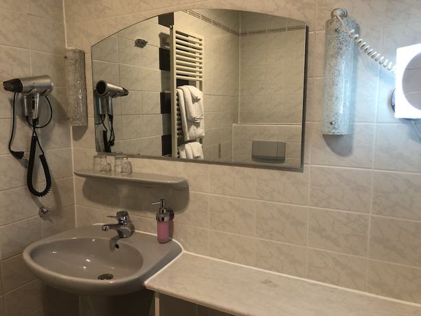 Imagen de la habitación del Landhotel Gasthof Zur Krone. Foto 8