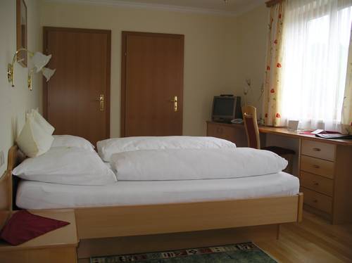 Imagen de la habitación del Landhotel H&auml;userl Im Wald. Foto 2