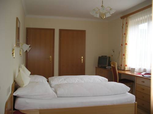Imagen de la habitación del Landhotel H&auml;userl Im Wald. Foto 10