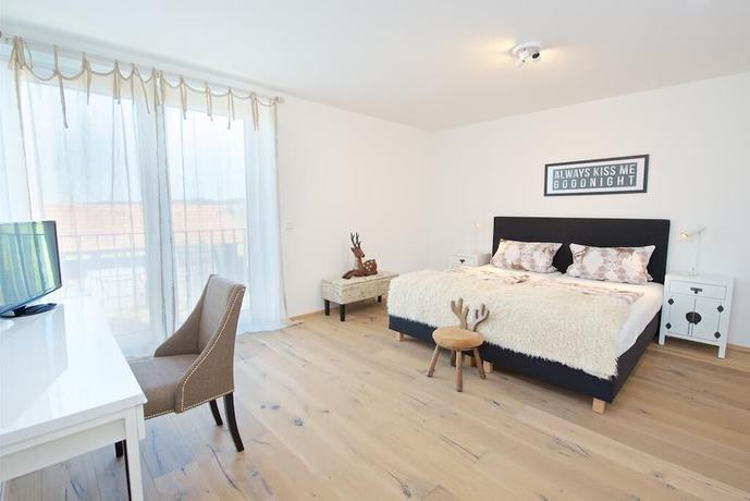 Imagen de la habitación del Landhotel Herzberger. Foto 2