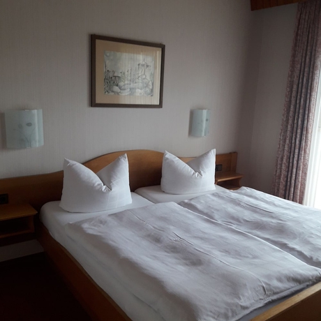 Imagen de la habitación del Landhotel J&auml;gerhof. Foto 13