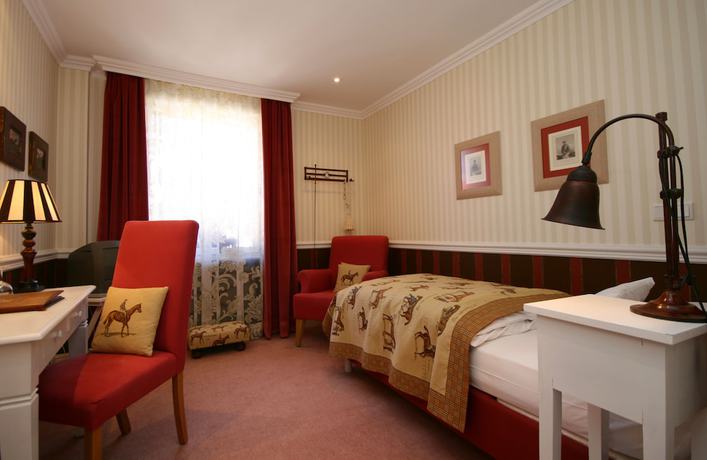 Imagen de la habitación del Landhotel Kern. Foto 14