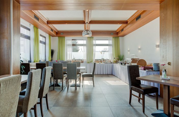 Imagen del bar/restaurante del Landhotel K&uuml;ffner. Foto 4