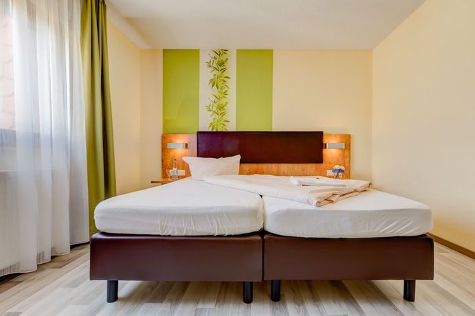 Imagen de la habitación del Landhotel K&uuml;ffner. Foto 17