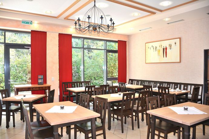 Imagen del bar/restaurante del Landhotel Neunburg. Foto 2