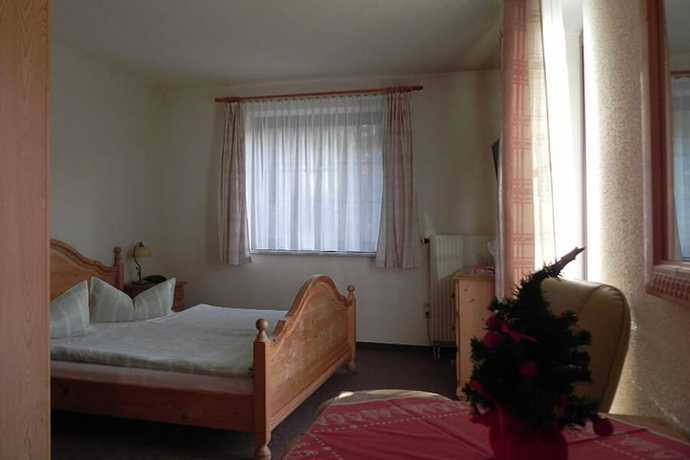 Imagen de la habitación del Landhotel Osterlamm. Foto 15