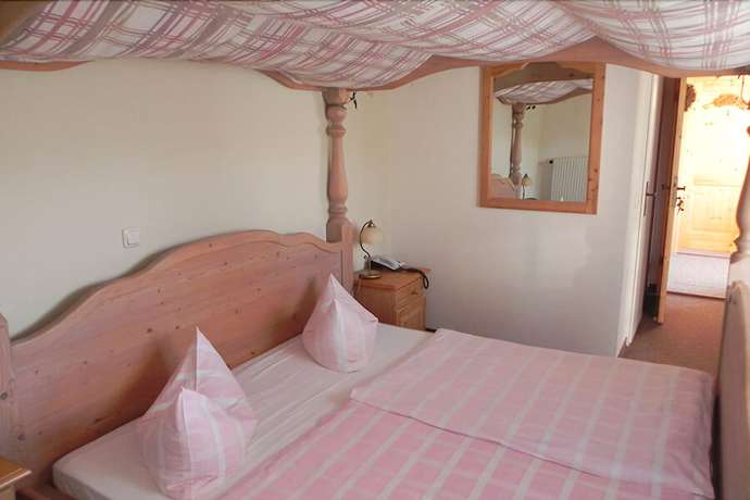 Imagen de la habitación del Landhotel Osterlamm. Foto 16