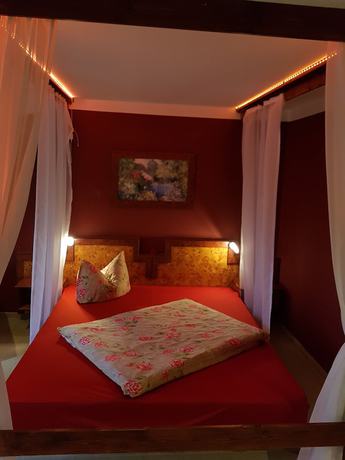 Imagen de la habitación del Landhotel Trampe. Foto 15
