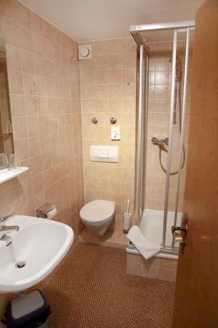 Imagen de la habitación del Landhotel Traube. Foto 6