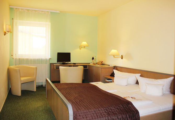 Imagen de la habitación del Landhotel Zum B&ouml;hm, Roth. Foto 11
