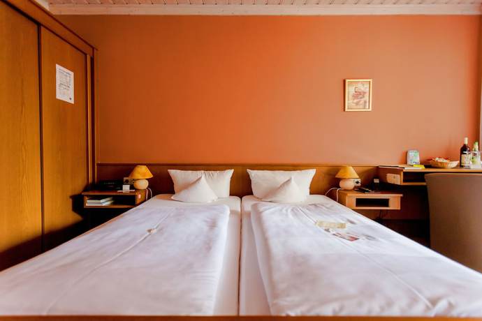 Imagen de la habitación del Landhotel Zum B&ouml;hm, Roth. Foto 12