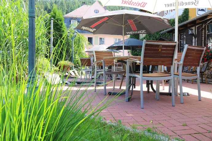 Imagen general del Landhotel Zum Hirsch. Foto 3