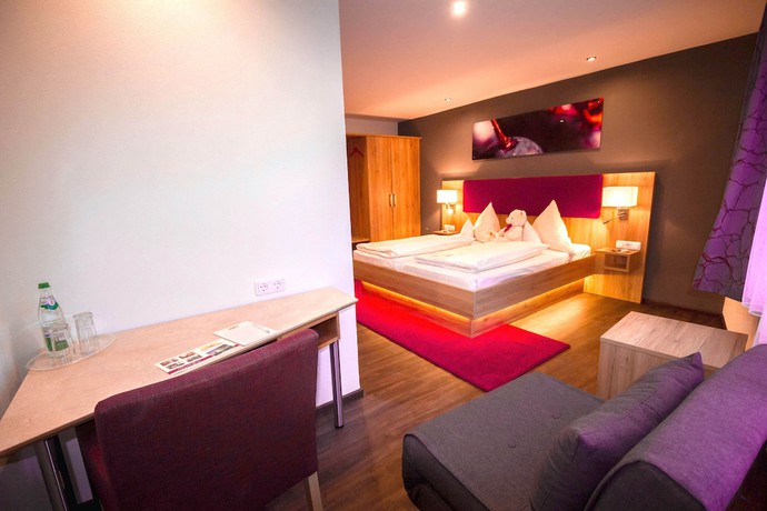 Imagen de la habitación del Landhotel and Weingasthof Schwarzer Adler. Foto 5