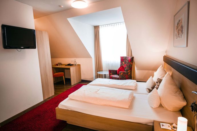 Imagen de la habitación del Landhotel and Weingasthof Schwarzer Adler. Foto 8