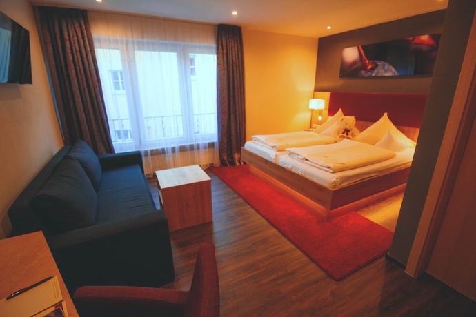 Imagen de la habitación del Landhotel and Weingasthof Schwarzer Adler. Foto 11
