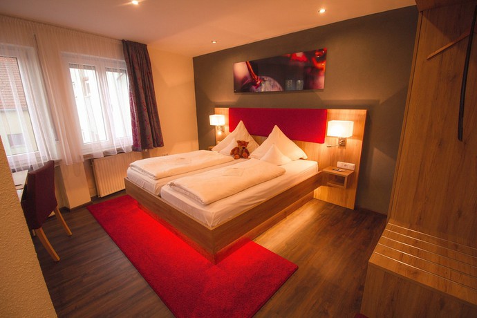 Imagen de la habitación del Landhotel and Weingasthof Schwarzer Adler. Foto 15