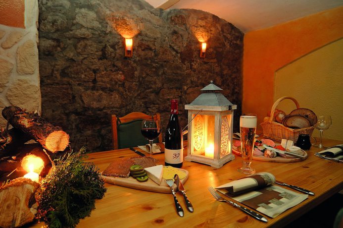 Imagen del bar/restaurante del Landhotel zur Post. Foto 3