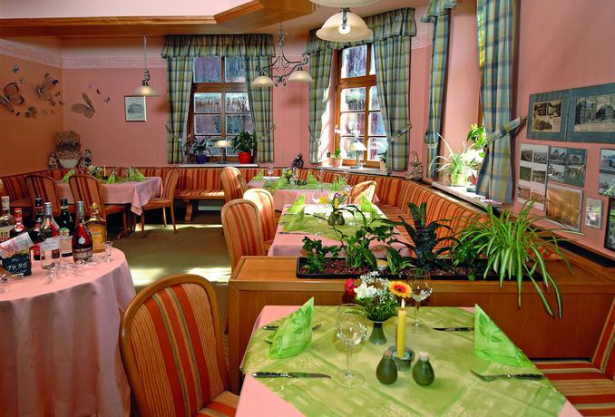 Imagen del bar/restaurante del Landhotel zur Post. Foto 5