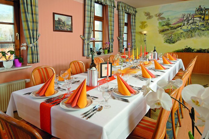 Imagen del bar/restaurante del Landhotel zur Post. Foto 6