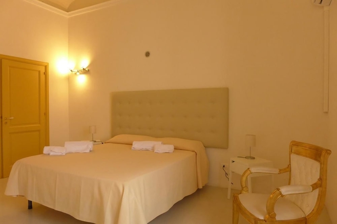 Imagen de la habitación del Landolina Palace. Foto 9
