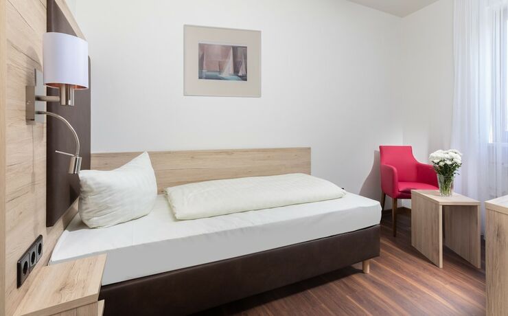 Imagen de la habitación del Landshuter Hof. Foto 17