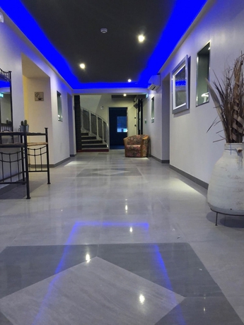 Imagen de los interiores del L\'ange de la vallee. Foto 16