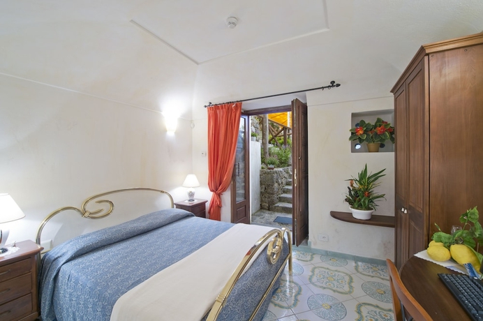 Imagen de la habitación del L'antico Borgo Dei Limoni. Foto 9