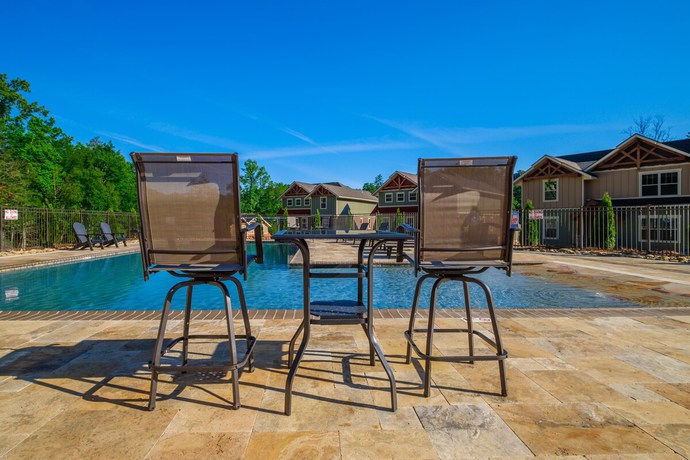 Imagen de los exteriores del Lap of Luxury. Foto 12