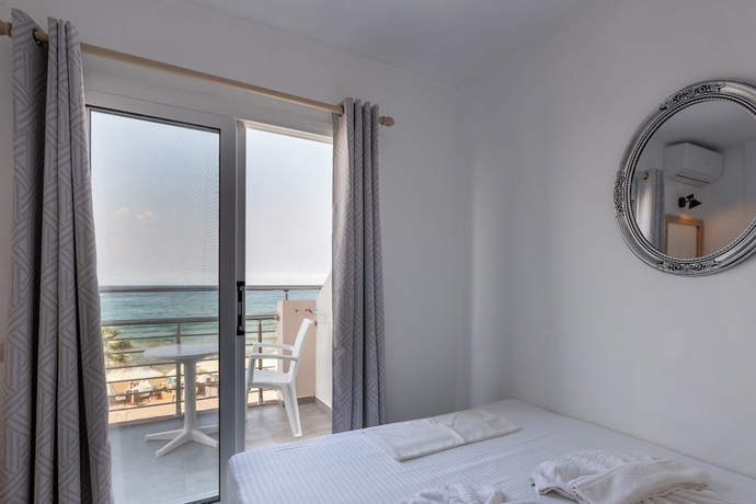 Imagen de la habitación del Laplaya Beach. Foto 4