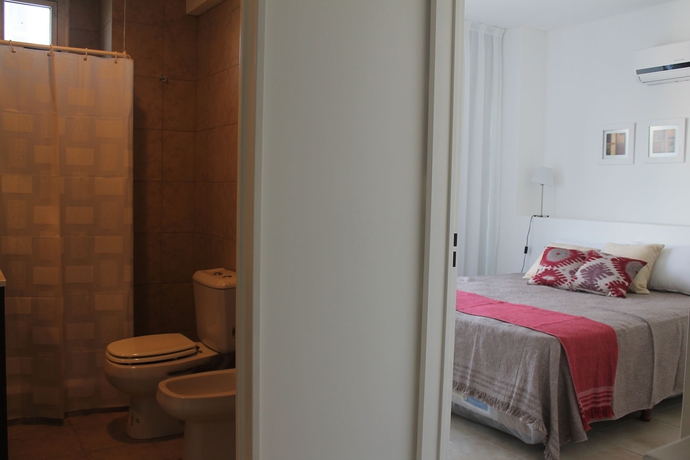 Imagen de la habitación del Laprida Suites. Foto 8