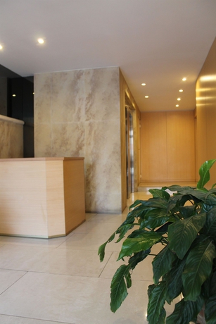Imagen de los interiores del Laprida Suites. Foto 16