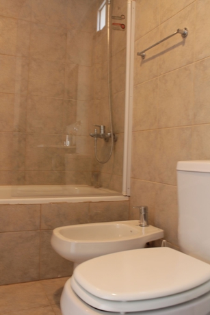 Imagen de la habitación del Laprida Suites. Foto 14