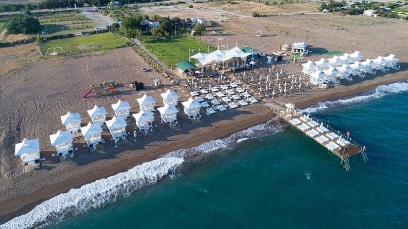 Imagen del bar/restaurante del Lara Beach Homes, Muratpaşa. Foto 2