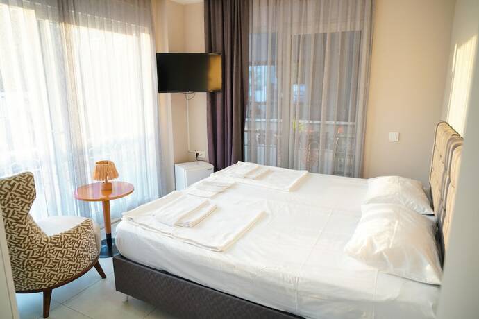 Imagen de la habitación del Lara Boutique Hotel. Foto 16