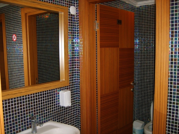 Imagen de los interiores del Lara Kapris Hotel. Foto 9