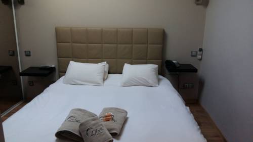 Imagen de la habitación del L'arche De Porquerolles. Foto 6