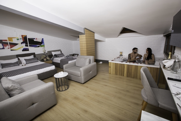 Imagen de la habitación del Laren Family Hotel and Spa - Boutique Hotel. Foto 11