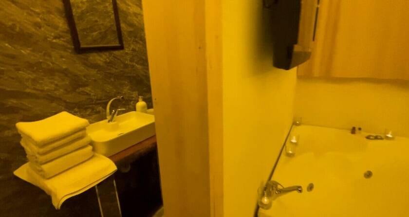 Imagen de la habitación del Larin Otel. Foto 15